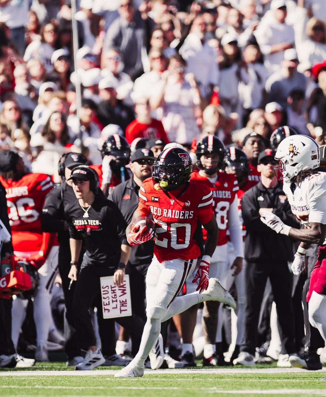 No. 8 Texas Tech Prepares for Road Game Against Cincinnati