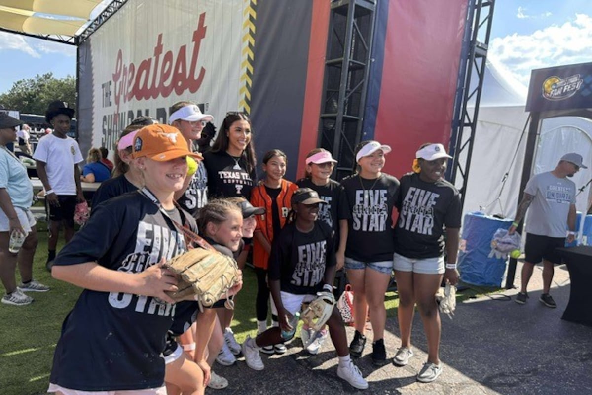 Red Raider Makayla Garcia becomes Insta-Famous after stealing home in WCWS