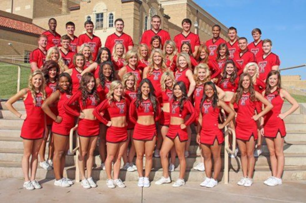 Texas Tech Cheerleaders represent at Olympic Basketball finals