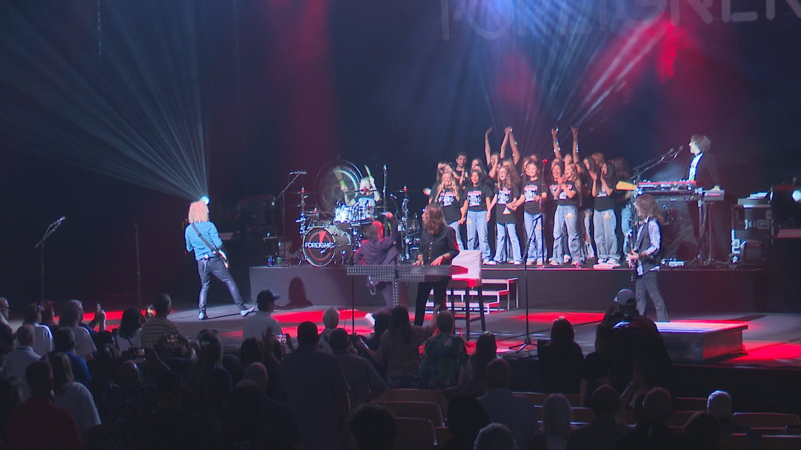 Hight Rooks Slaton High School choir joins Foreigner onstage at Buddy Holly Hall