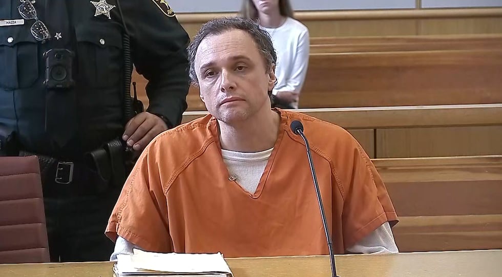 Dr. Tomasz Kosowski represented himself during the trial and didn't call any witnesses.