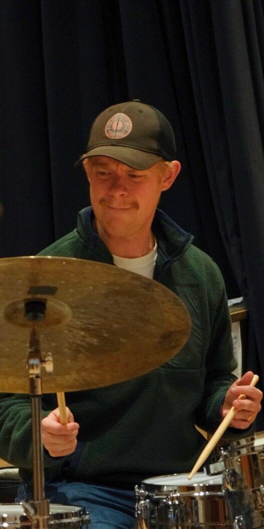 Студент BYU Джейк Уорд пробился в финал национального конкурса ударных Guitar Center Drum-Off