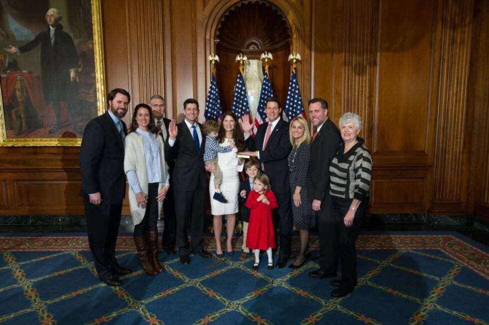 Jodey Dist. 19 Representative Jodey Arrington sworn into 115th Congress